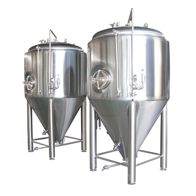 腰部人孔啤酒發(fā)酵罐 腰部人孔啤酒發(fā)酵罐